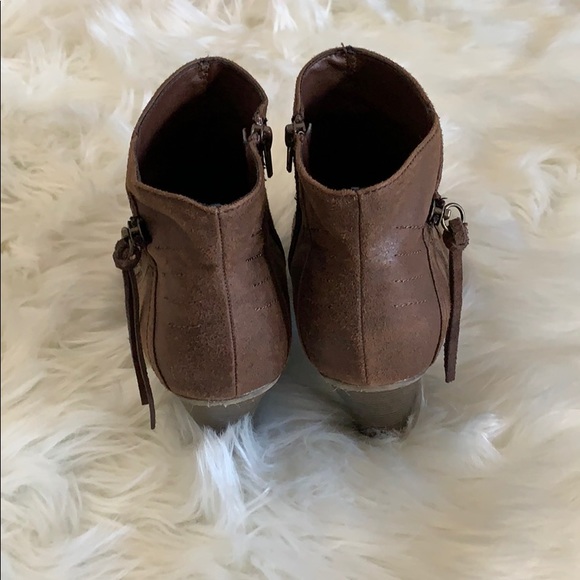 Excellent condition Mia brown suede leather bootie - Picture 4 of 8